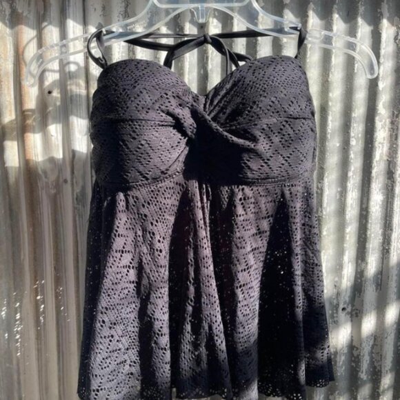 Women's Swimsuit top - Picture 1 of 6